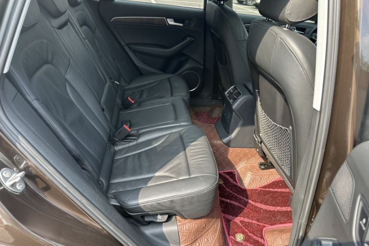 Used Audi Q5 2013 40 TFSI Comfort Edition Interior 11