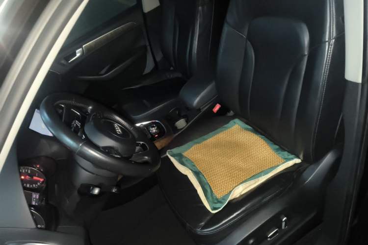 Used Audi Q5 2013 40 TFSI Comfort Edition Left Front Seat