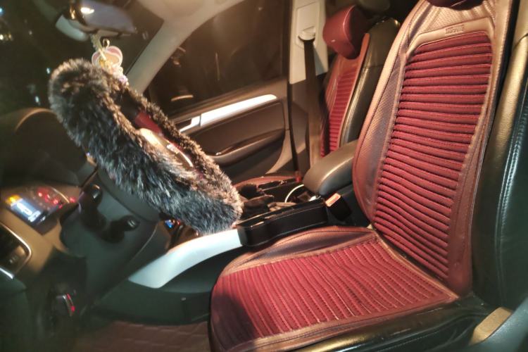 Used Audi Q5 2013 40 TFSI Technology Edition Left Front Seat