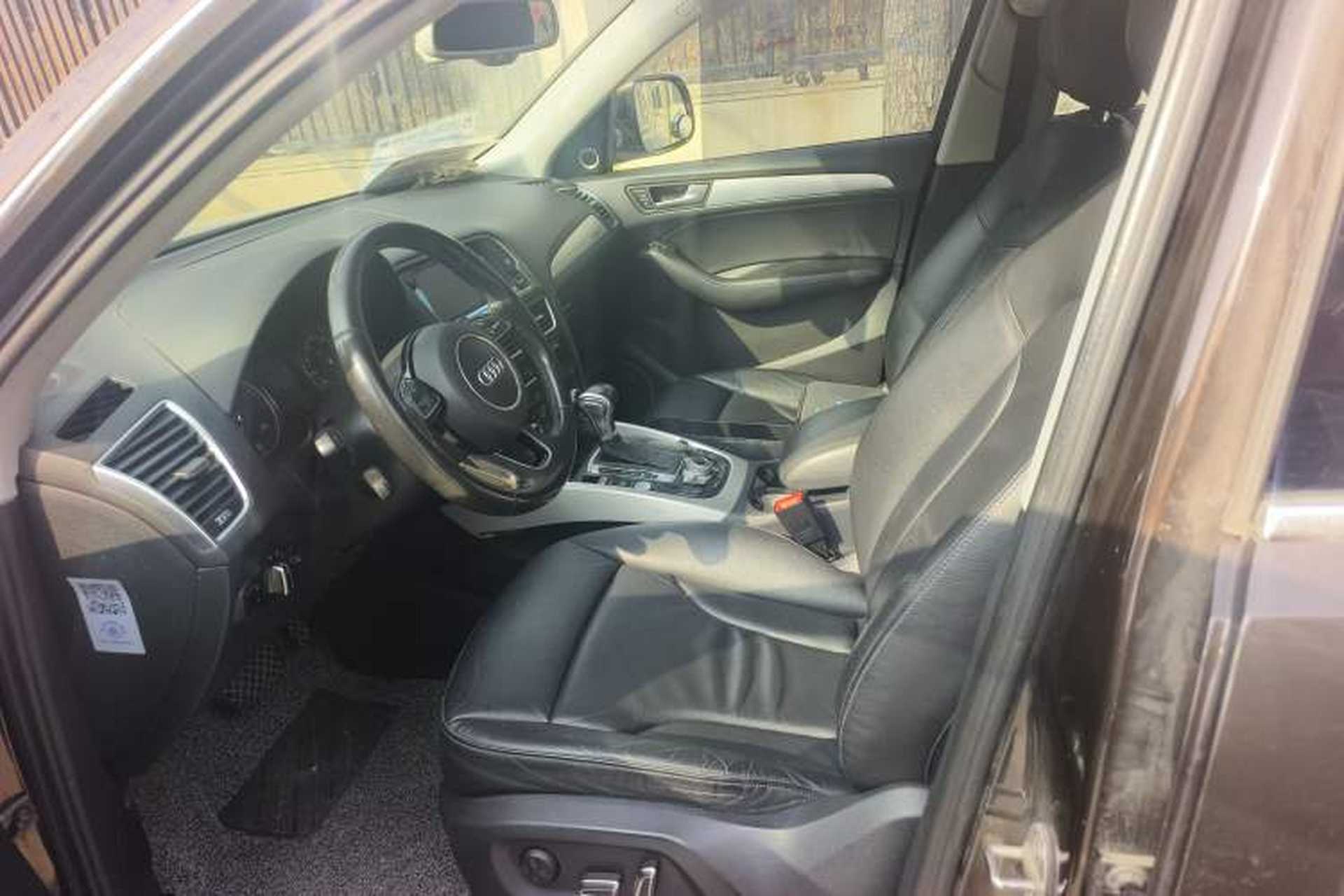 Used Audi Q5 2013 45 TFSI quattro Sport Edition Left Front Seat