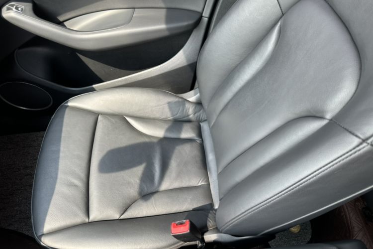 Used Audi Q5 2013 40 TFSI Comfort Edition Left Front Seat