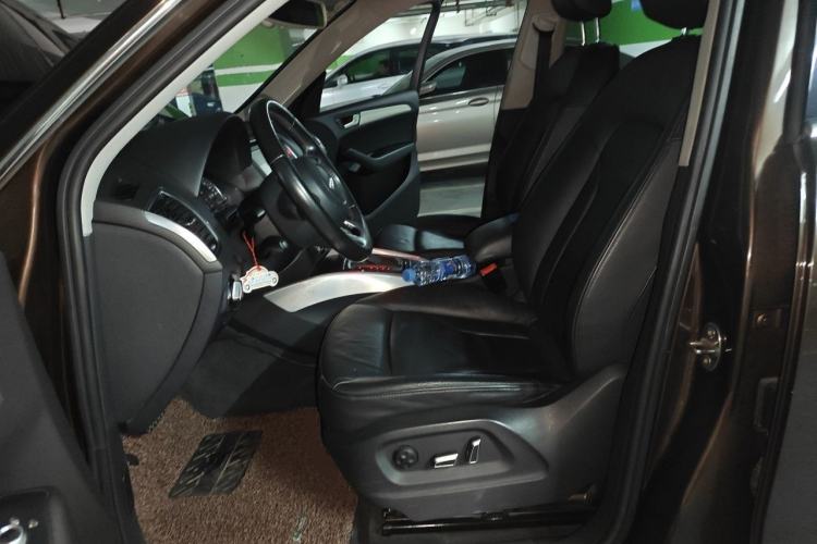 Used Audi Q5 2013 40 TFSI Technology Edition Left Front Seat