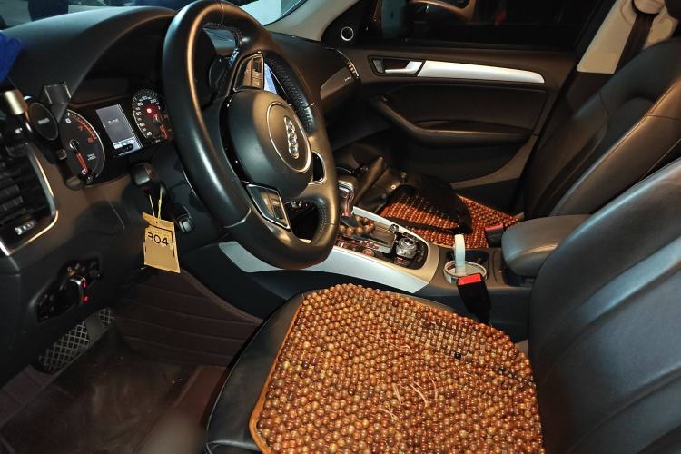 Used Audi Q5 2013 45 TFSI quattro Sport Edition Left Front Seat
