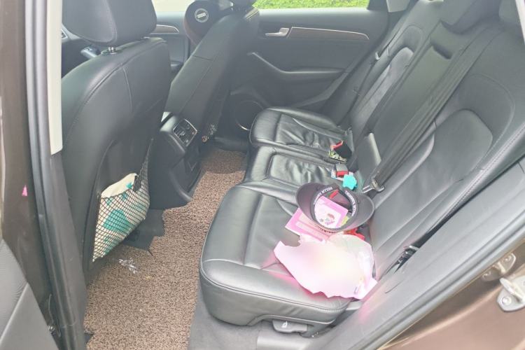 Used Audi Q5 2013 40 TFSI Comfort Edition Left Rear Seat