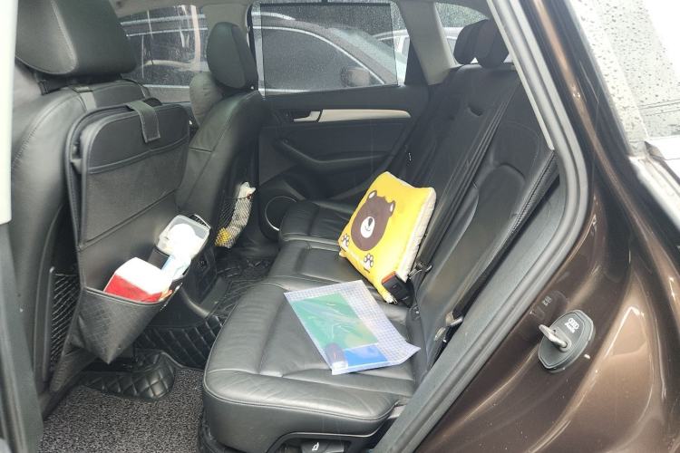 Used Audi Q5 2013 45 TFSI quattro Sport Edition Left Rear Seat