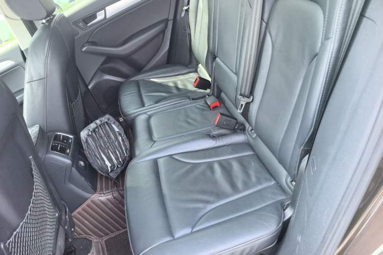 Used Audi Q5 2013 40 TFSI Technology Edition Left Rear Seat