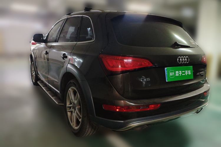 Used Audi Q5 2013 40 TFSI Technology Edition Rear Left 45 Deg