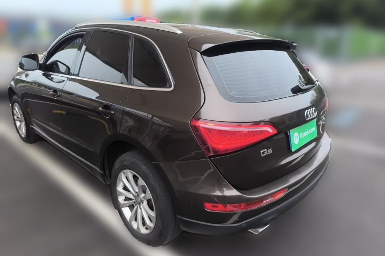 Used Audi Q5 2013 40 TFSI Technology Edition Rear Left 45 Deg