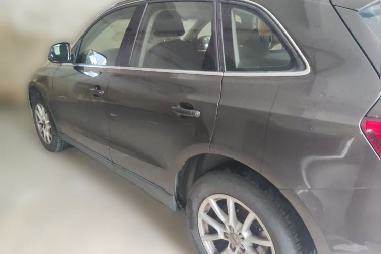 Used Audi Q5 2013 40 TFSI Technology Edition Rear Left 45 Deg