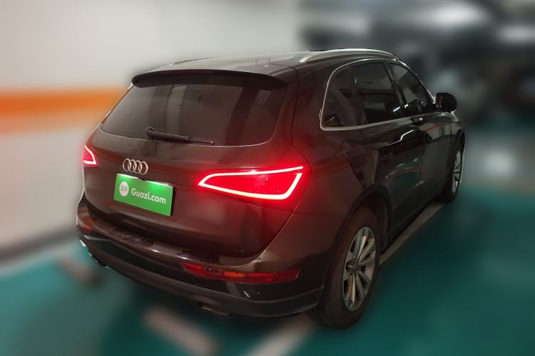 Used Audi Q5 2013 40 TFSI Technology Edition Rear Right 45 Deg