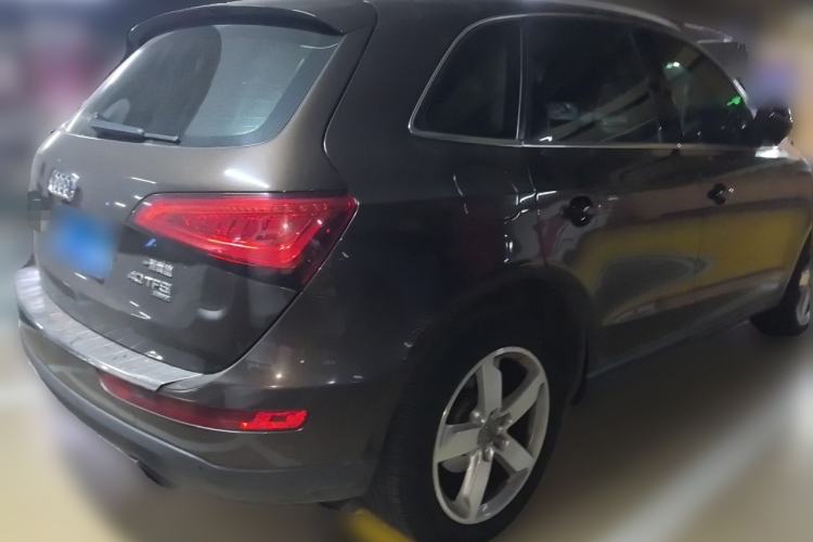 Used Audi Q5 2013 40 TFSI Comfort Edition Rear Right 45 Deg