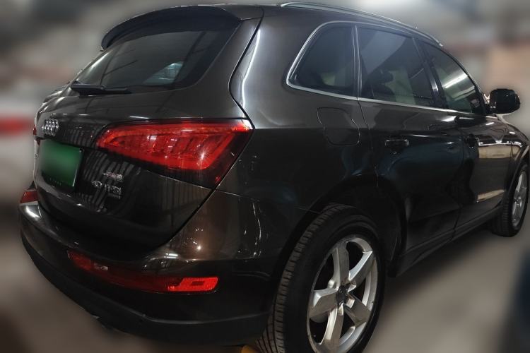 Used Audi Q5 2013 40 TFSI Comfort Edition Rear Right 45 Deg