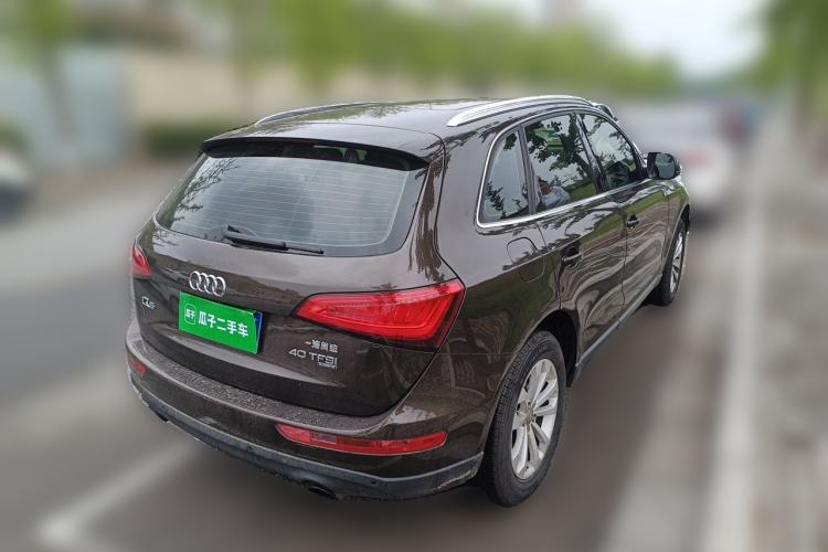 Used Audi Q5 2013 40 TFSI Technology Edition Rear Right 45 Deg