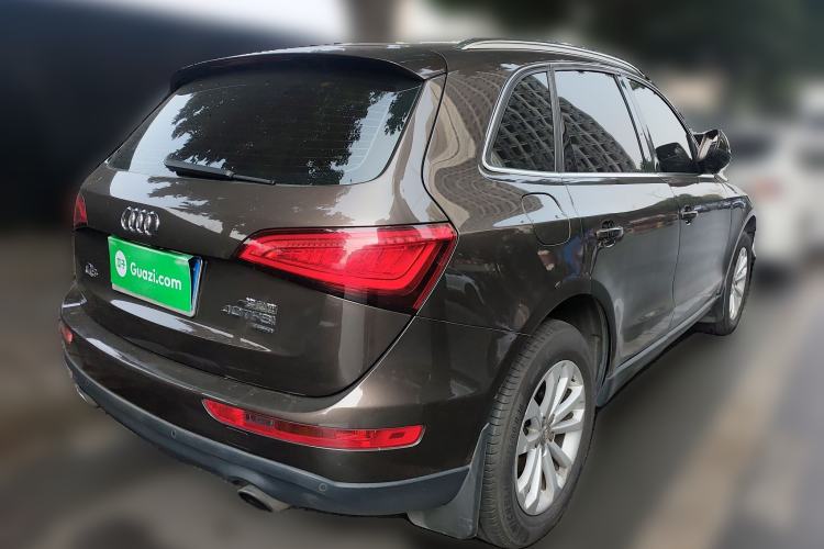 Used Audi Q5 2013 40 TFSI Technology Edition Rear Right 45 Deg