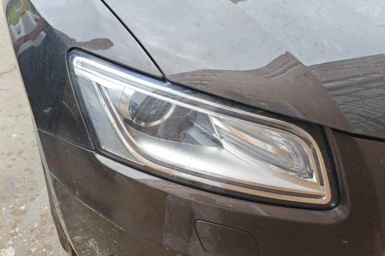 Used Audi Q5 2013 40 TFSI Ambition Right Front Headlight