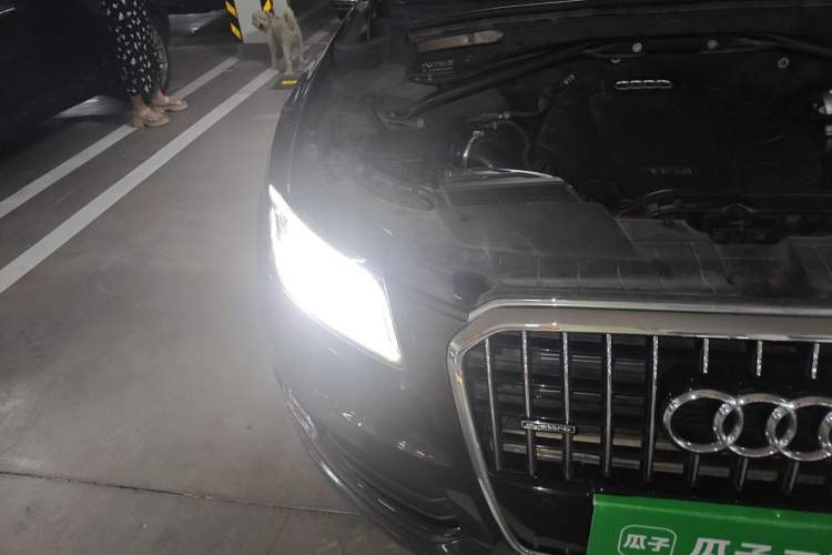 Used Audi Q5 2013 40 TFSI Technology Edition Right Front Headlight