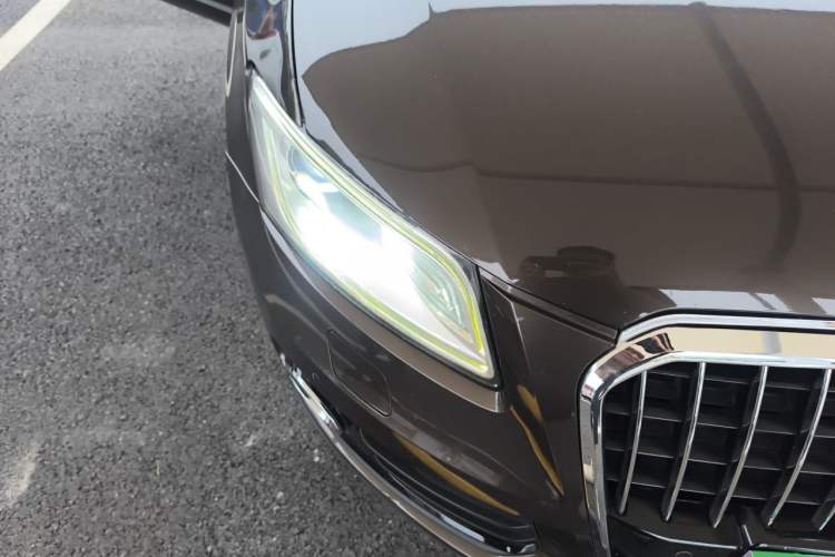 Used Audi Q5 2013 40 TFSI Technology Edition Right Front Headlight