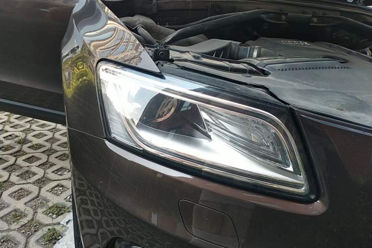 Used Audi Q5 2013 40 TFSI Technology Edition Right Front Headlight