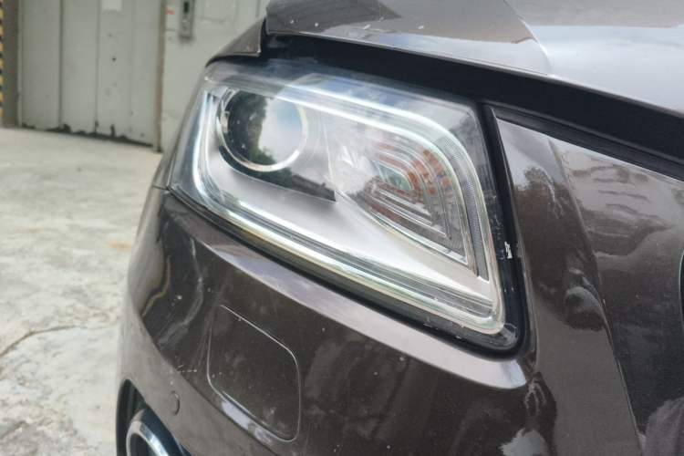 Used Audi Q5 2013 40 TFSI Comfort Edition Right Front Headlight