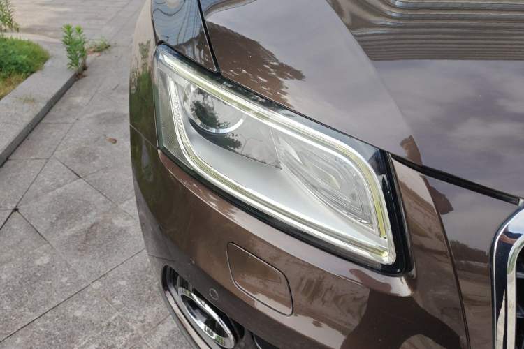 Used Audi Q5 2013 40 TFSI Technology Edition Right Front Headlight