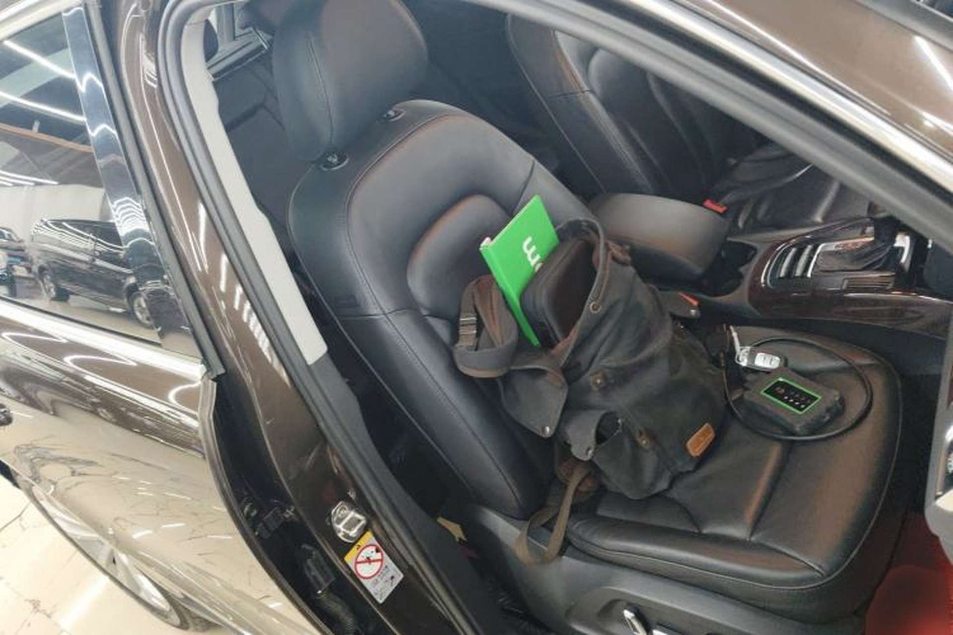 Used Audi Q5 2013 40 TFSI Technology Edition Right Front Seat