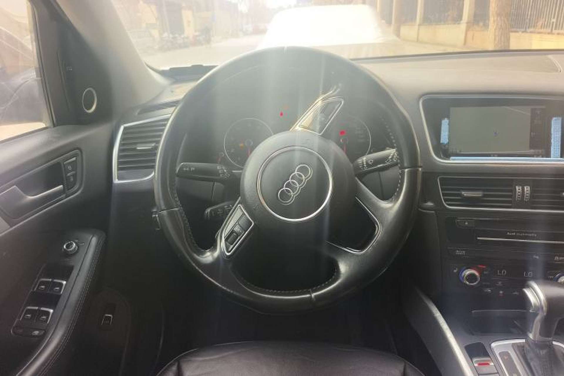 Used Audi Q5 2013 45 TFSI quattro Sport Edition Steering Wheel