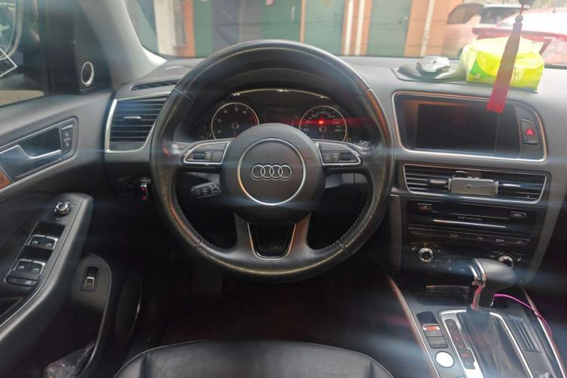 Used Audi Q5 2013 40 TFSI Comfort Edition Steering Wheel