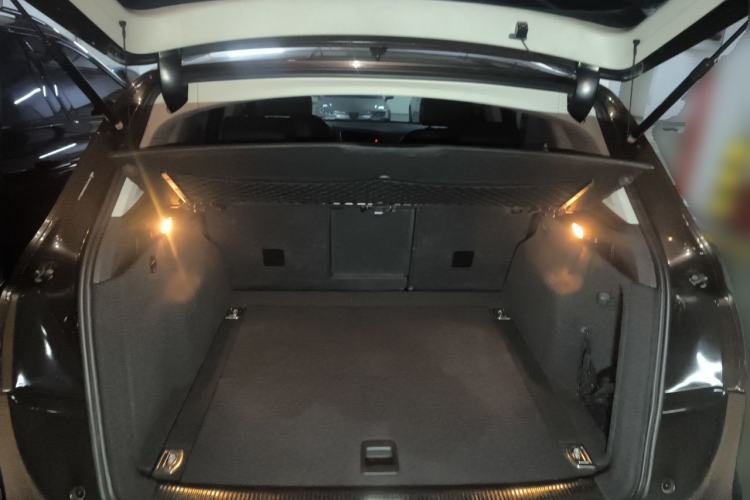 Used Audi Q5 2013 40 TFSI Comfort Edition Trunk