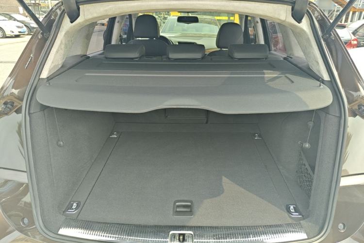 Used Audi Q5 2013 40 TFSI Technology Edition Trunk