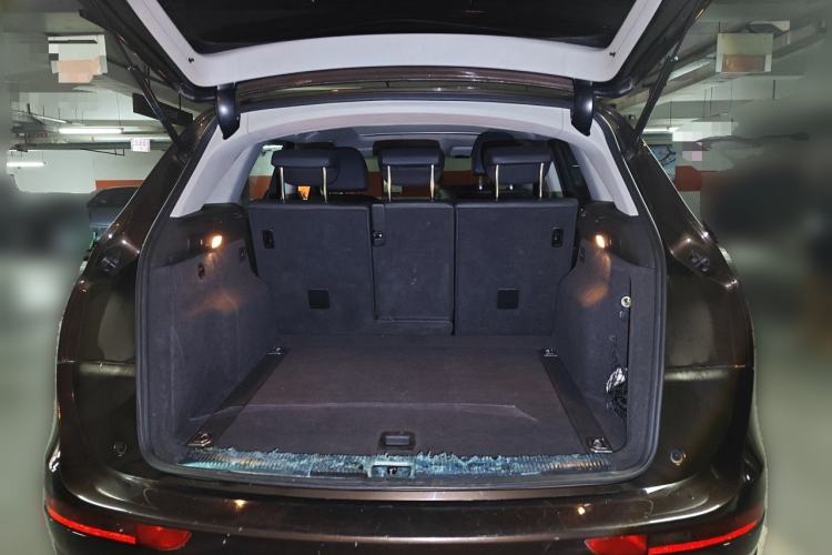 Used Audi Q5 2013 40 TFSI Technology Edition Trunk