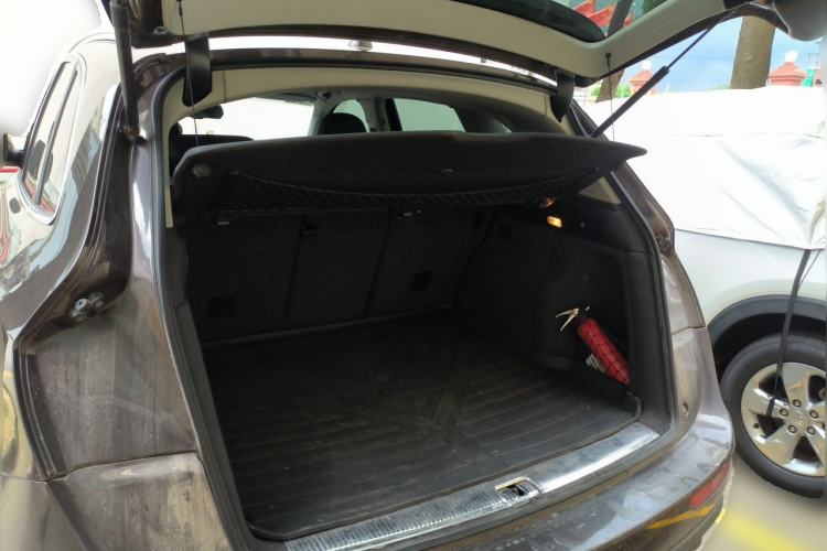 Used Audi Q5 2013 40 TFSI Comfort Edition Trunk