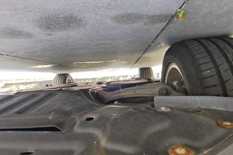 Used Audi Q5 2013 40 TFSI Comfort Edition Chassis Rear Left