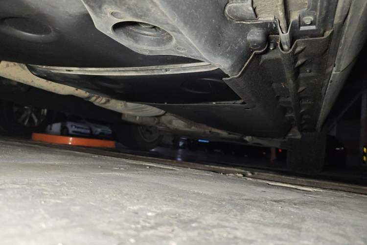 Used Audi Q5 2013 40 TFSI Comfort Edition Chassis Rear Right