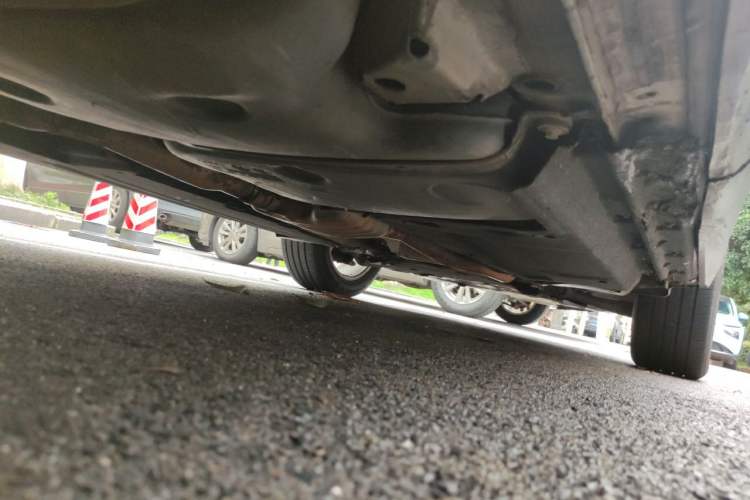 Used Audi Q5 2013 40 TFSI Luxury Model Chassis Rear Right