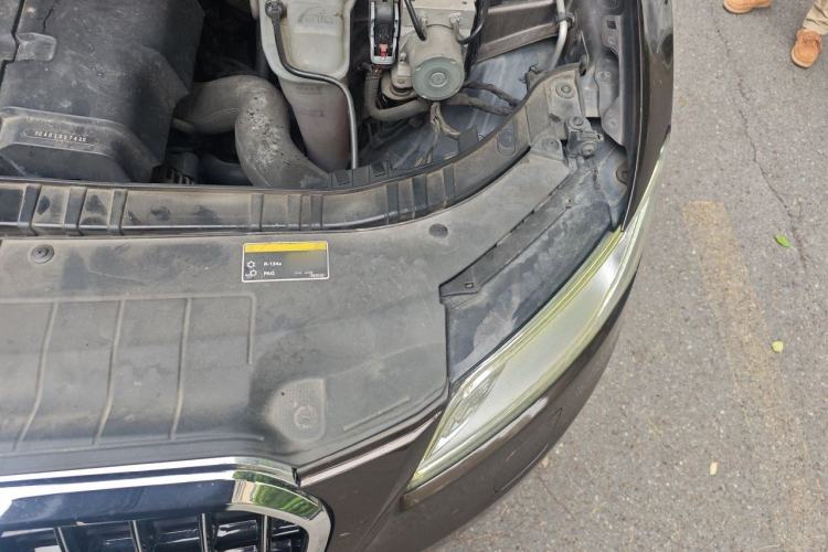 Used Audi Q5 2013 40 TFSI Technology Edition Engine Bay Left