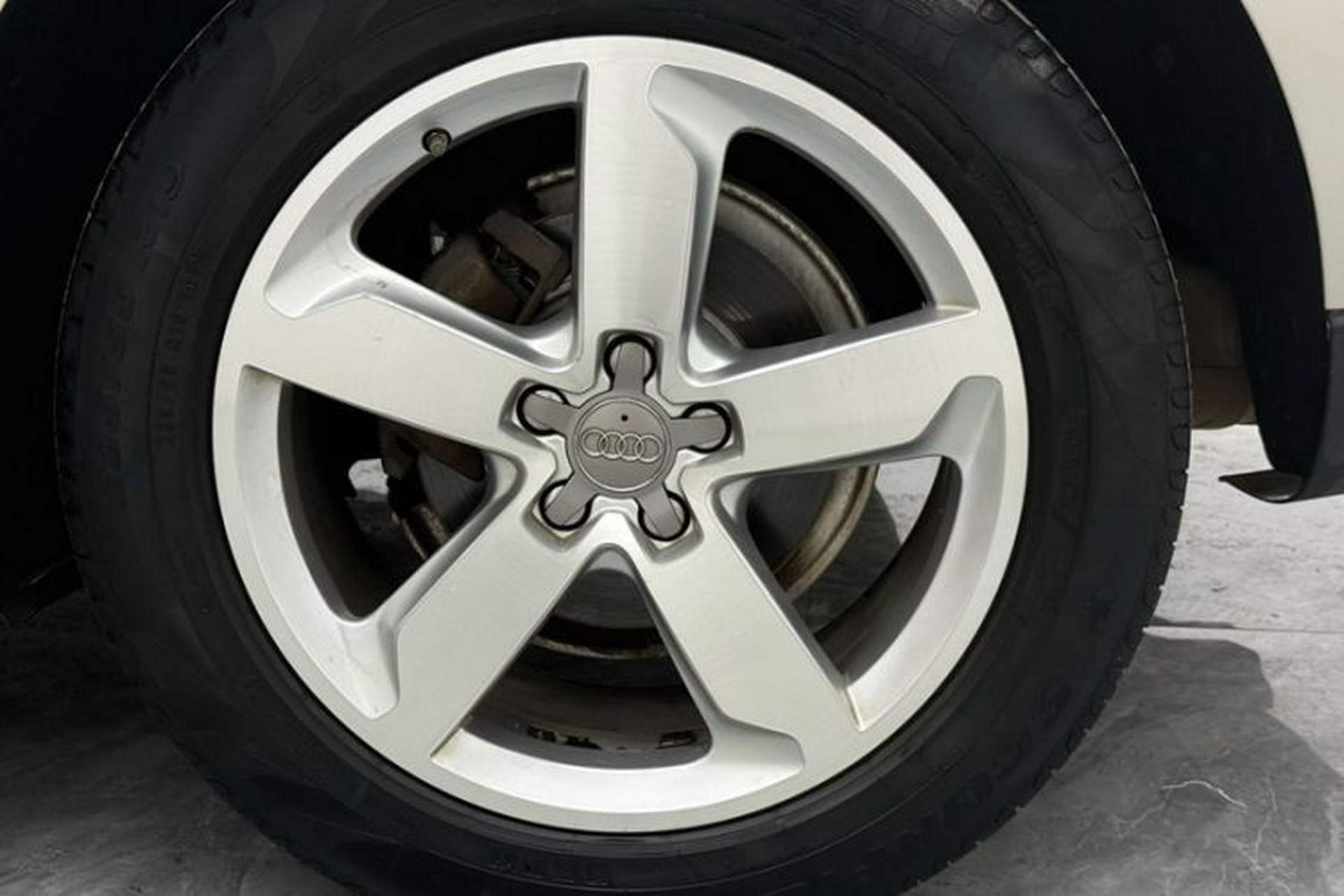 Used Audi Q5 2013 40 TFSI Comfort Edition Exterior 7