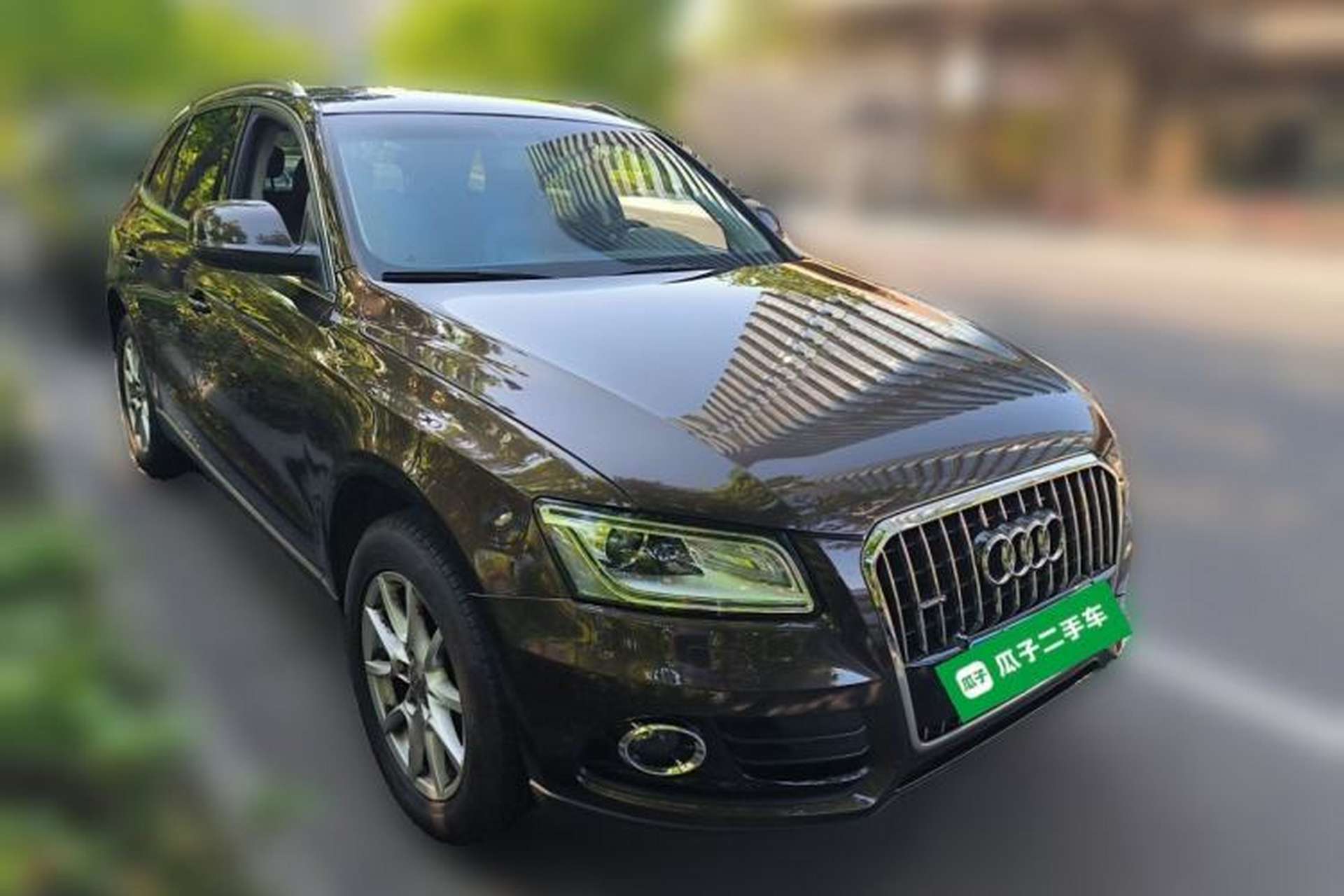Used Audi Q5 2013 40 TFSI Ambition Front Right 45 Deg