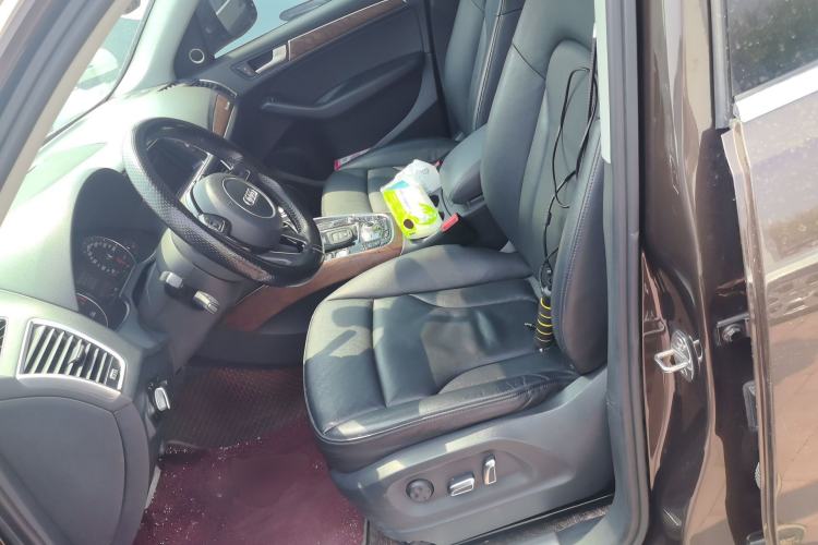 Used Audi Q5 2013 40 TFSI Comfort Edition Left Front Seat