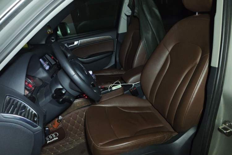 Used Audi Q5 2013 40 TFSI Comfort Edition Left Front Seat