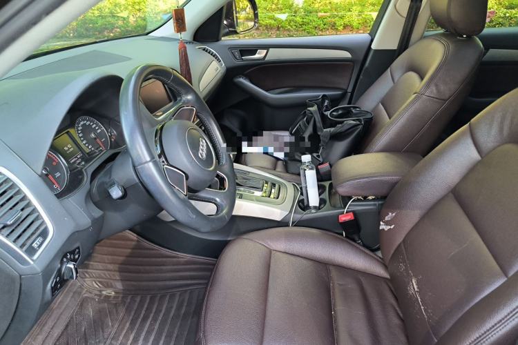 Used Audi Q5 2013 40 TFSI Ambition Left Front Seat