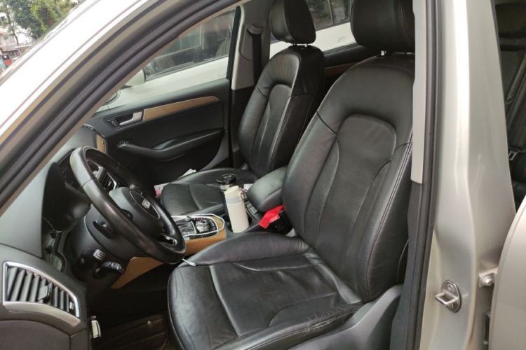Used Audi Q5 2013 40 TFSI Luxury Model Left Front Seat