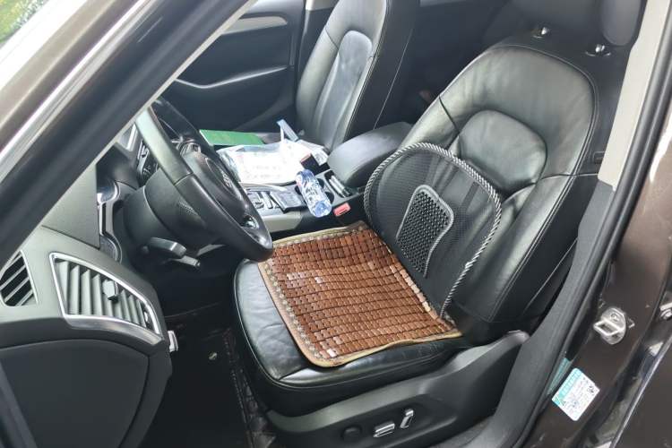 Used Audi Q5 2013 40 TFSI Technology Edition Left Front Seat