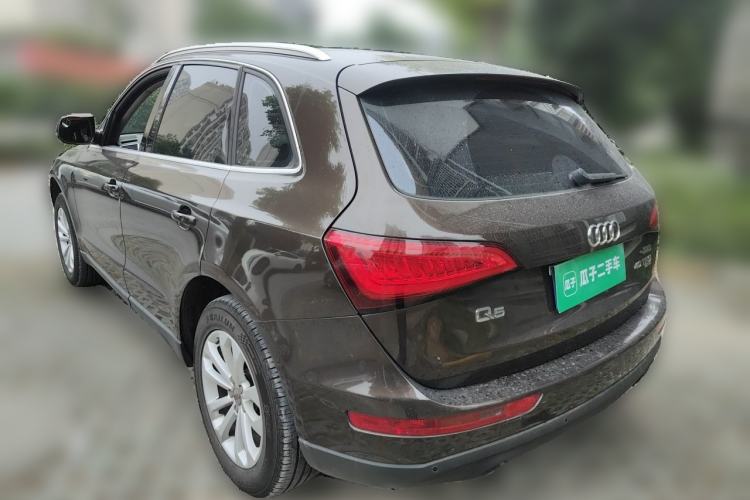 Used Audi Q5 2013 40 TFSI Technology Edition Rear Left 45 Deg