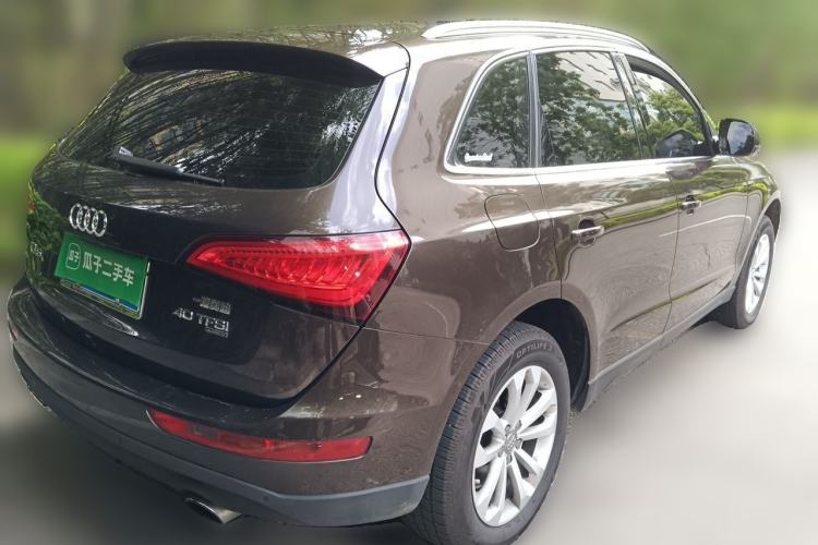 Used Audi Q5 2013 40 TFSI Technology Edition Rear Right 45 Deg