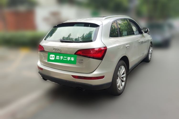 Used Audi Q5 2013 40 TFSI Technology Edition Rear Right 45 Deg