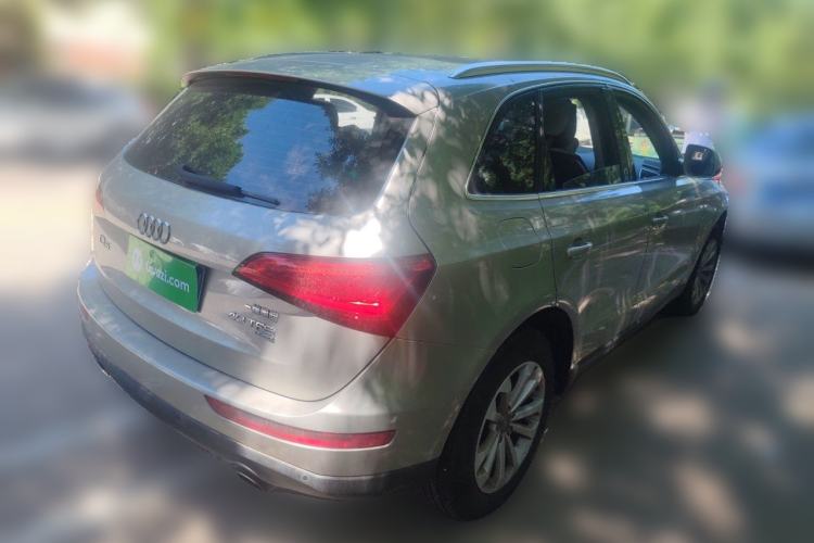 Used Audi Q5 2013 40 TFSI Technology Edition Rear Right 45 Deg