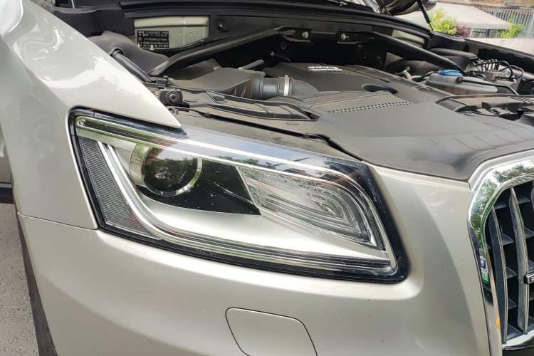 Used Audi Q5 2013 40 TFSI Technology Edition Right Front Headlight