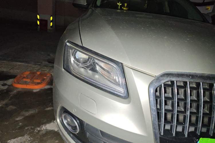 Used Audi Q5 2013 40 TFSI Comfort Edition Right Front Headlight