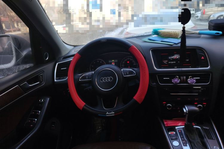 Used Audi Q5 2013 40 TFSI Comfort Edition Steering Wheel