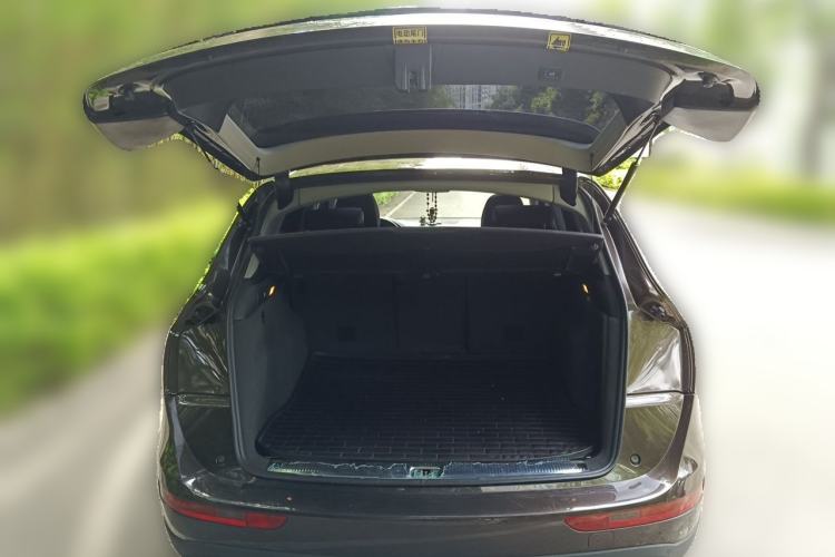 Used Audi Q5 2013 40 TFSI Technology Edition Trunk